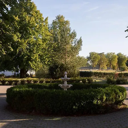 Gutshauszimmer Doppel * Neu Gaarz