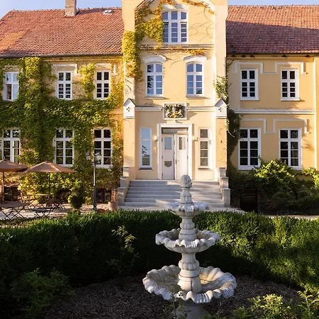 Gutshauszimmer Doppel * Neu Gaarz