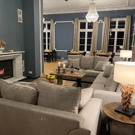 Gutshauszimmer Doppel Quarto em Acomodações Particulares Neu Gaarz